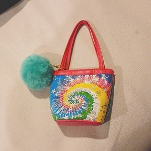 NWT Mini Tie Dyed Bucket Bag/Girls Purse/Cool Bag with Green Furball Keychain !!